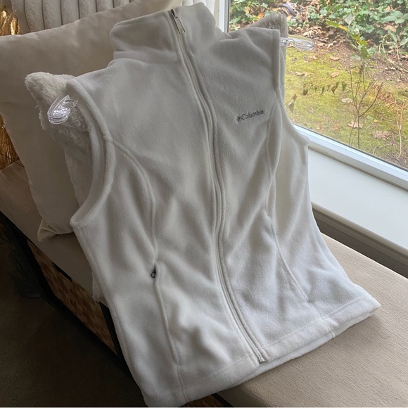Woman’s White Columbia Sportswear Polar Fleece Vest Sz XS - 4 New Without Tags - Picture 7 of 15